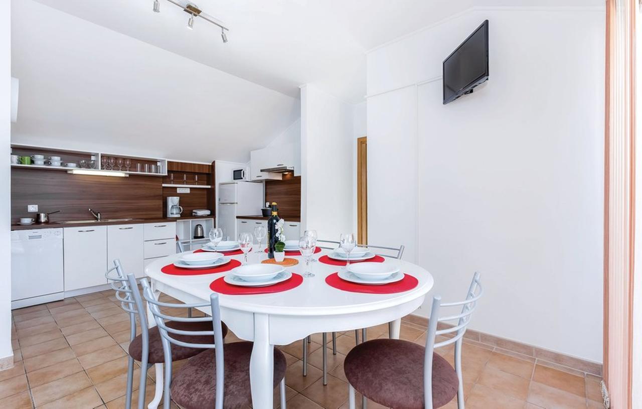 Apartments Antolic Novi Vinodolski Exterior photo