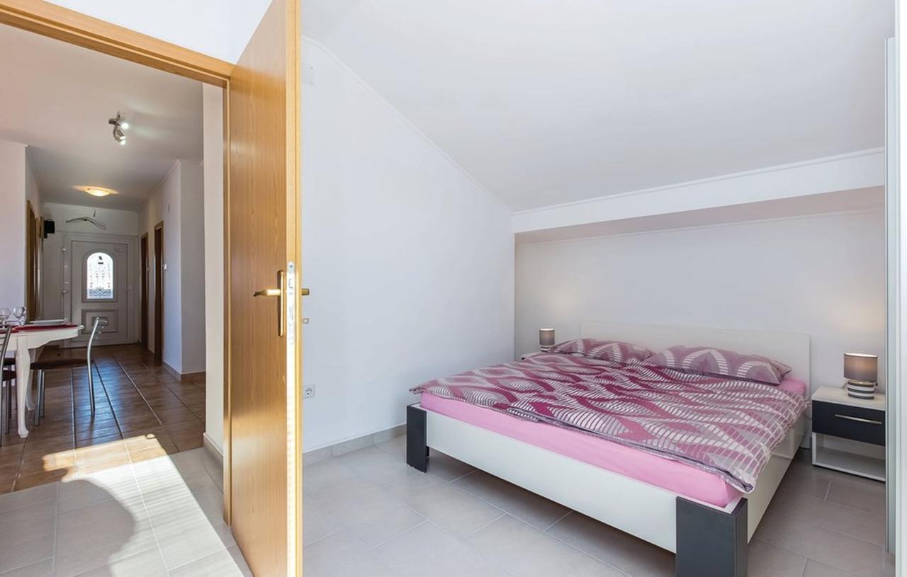 Apartments Antolic Novi Vinodolski Exterior photo